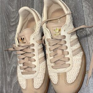 Adidas Woven Beige and White Sambas